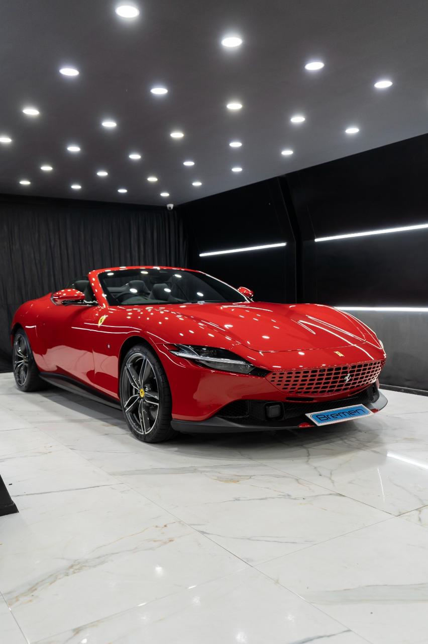 Ferrari Roma Spider